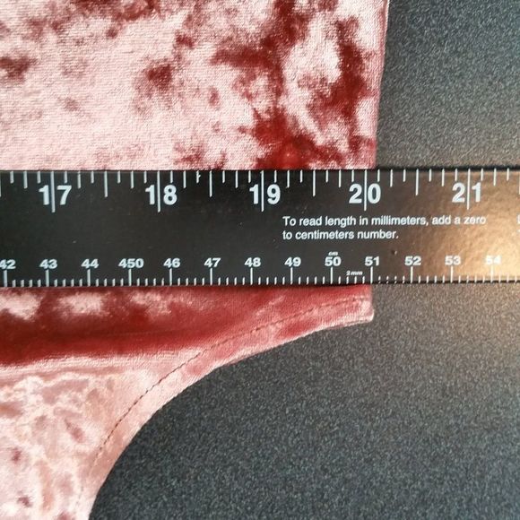 H&M Crushed Velvet Camisole Size Large - Picture 4 of 8